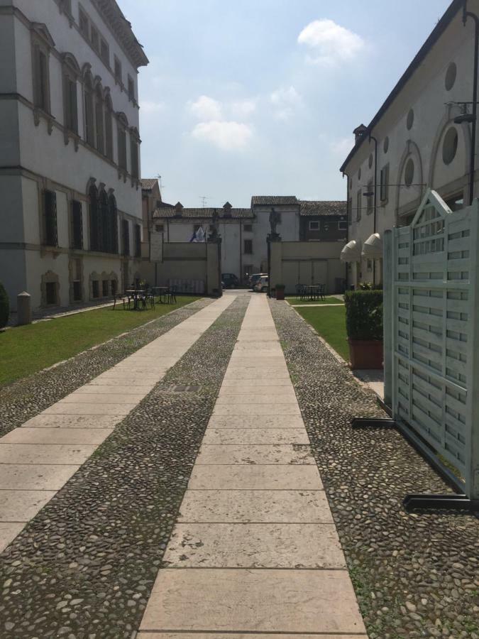 Villa Vecelli Cavriani Mozzecane Kültér fotó
