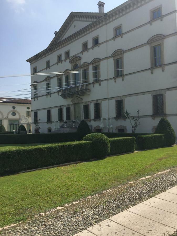 Villa Vecelli Cavriani Mozzecane Kültér fotó